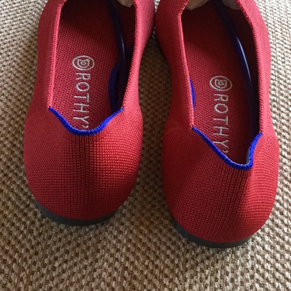 NWOT Rothy’s Point Red Flats - Picture 4 of 5